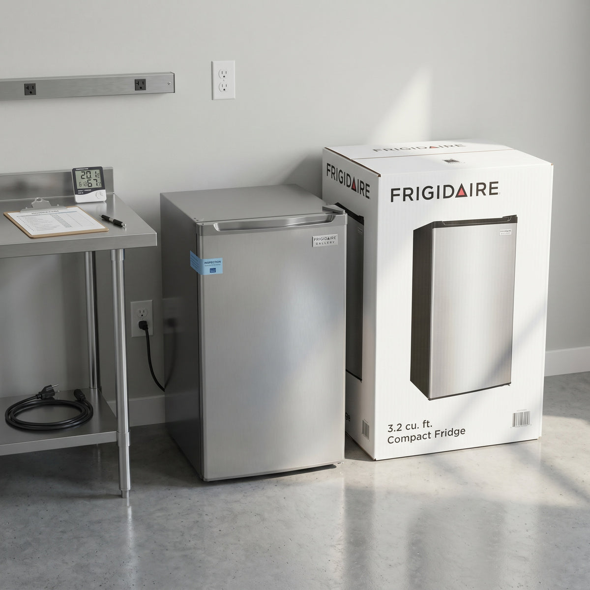 Frigidaire Gallery 3.2 Cu Ft Compact Fridge